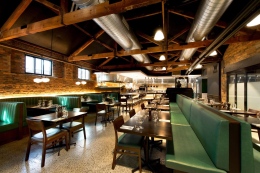 2017 burnt ends kitchen  bar 032